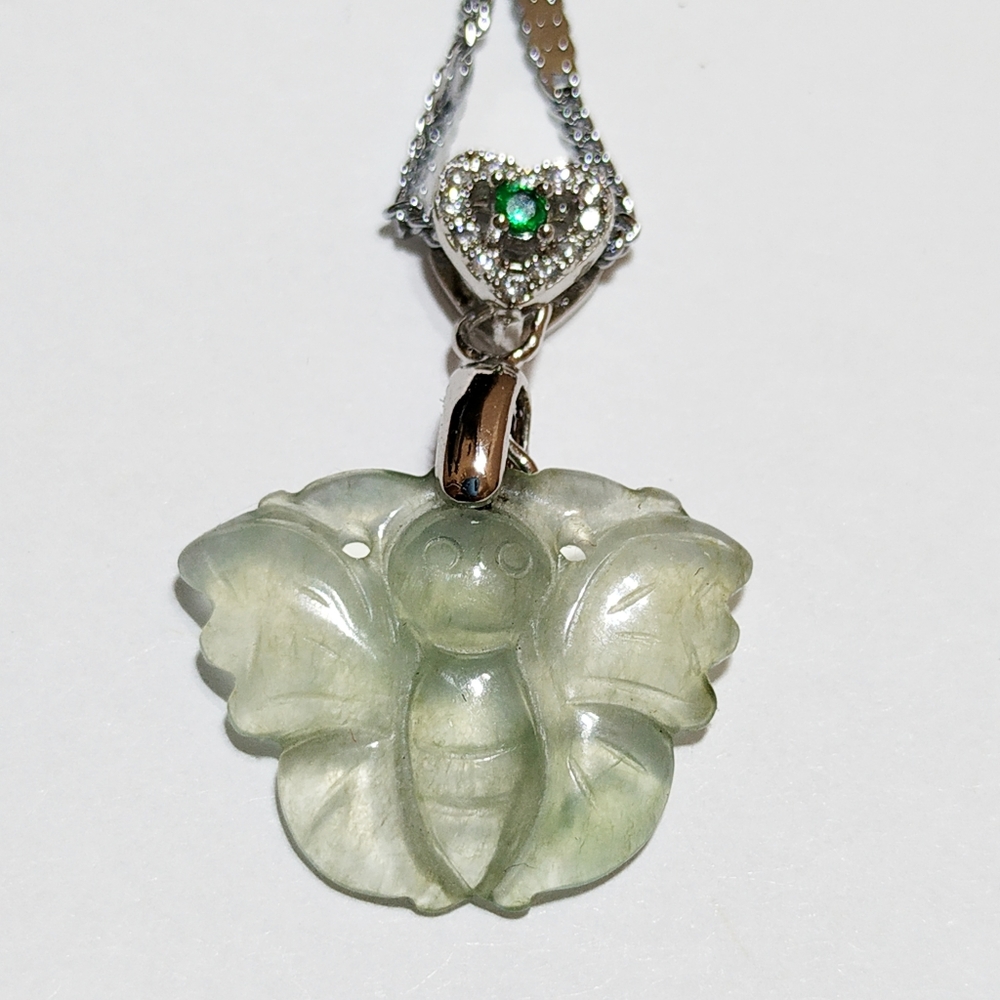 Authentic type A lucky jadite jade pendant
